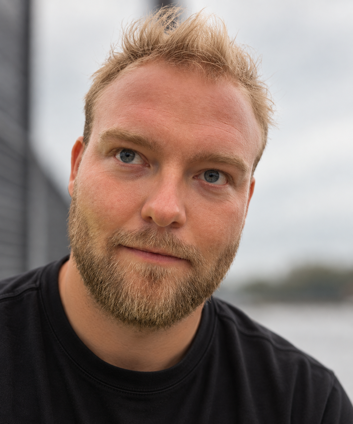 Portræt af Malik Tappert